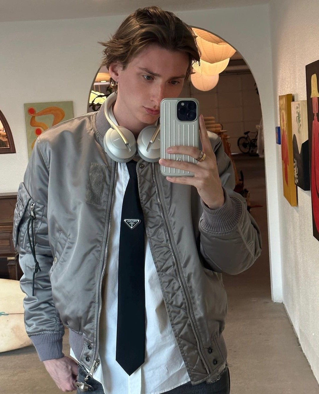 타이하기 좋은 날이네👔⁠ 이미지"