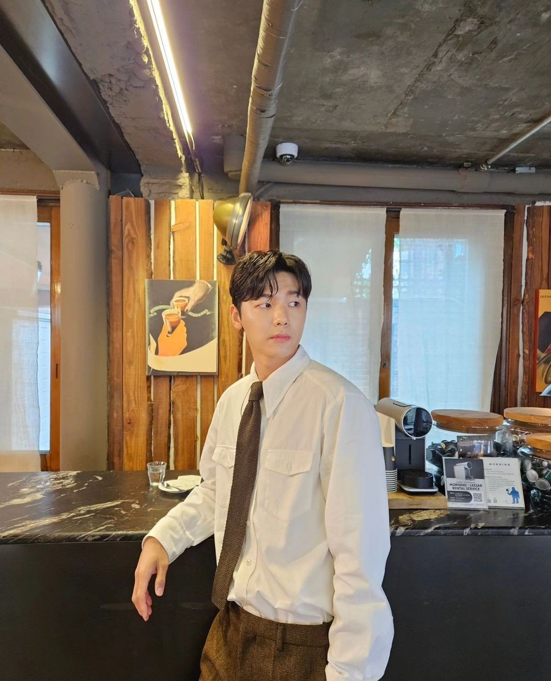 넥타이로 오늘 힘주기👨‍💼⁠ 이미지4