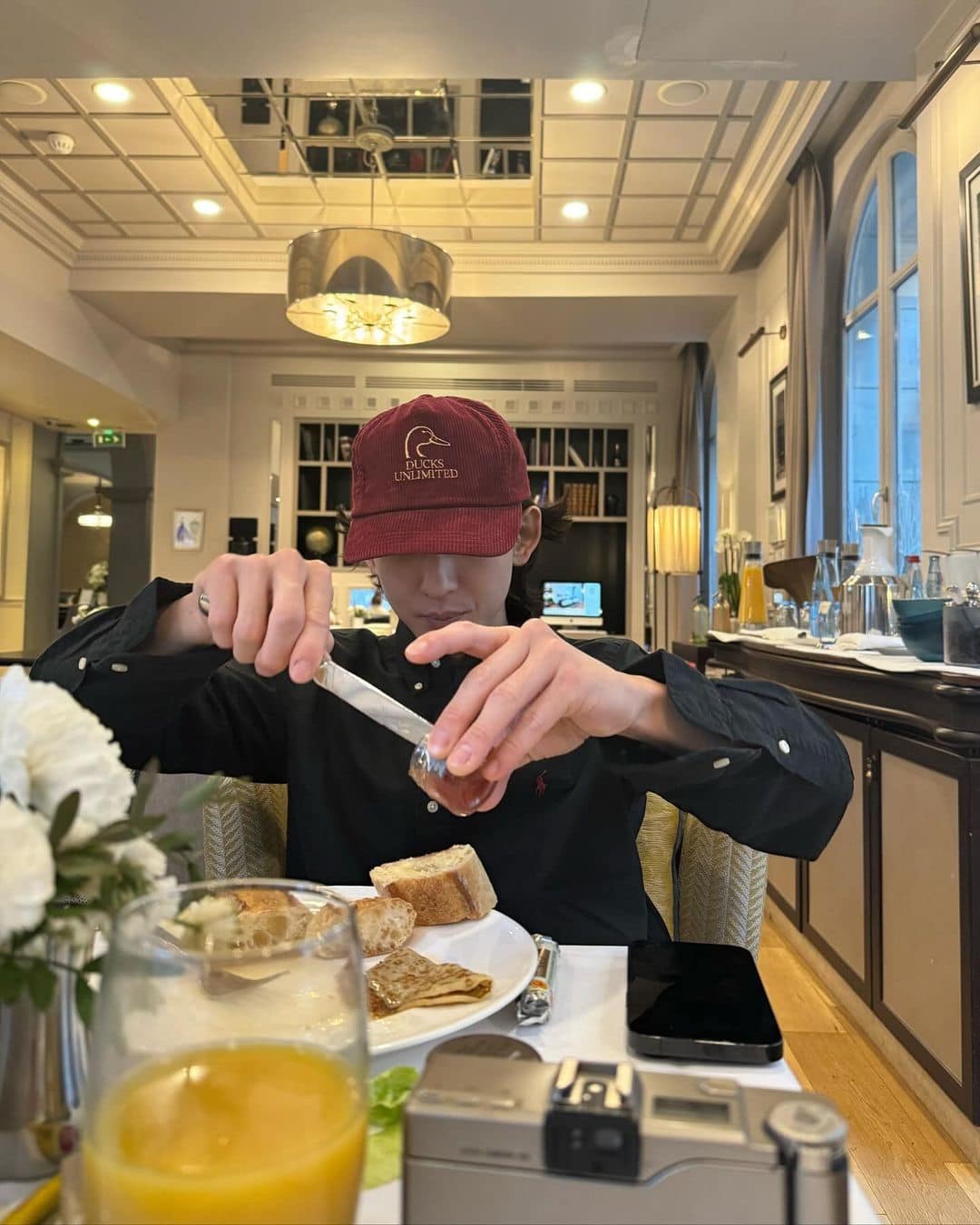 일자챙이 요즘 땡기더라🧢⁠ 이미지