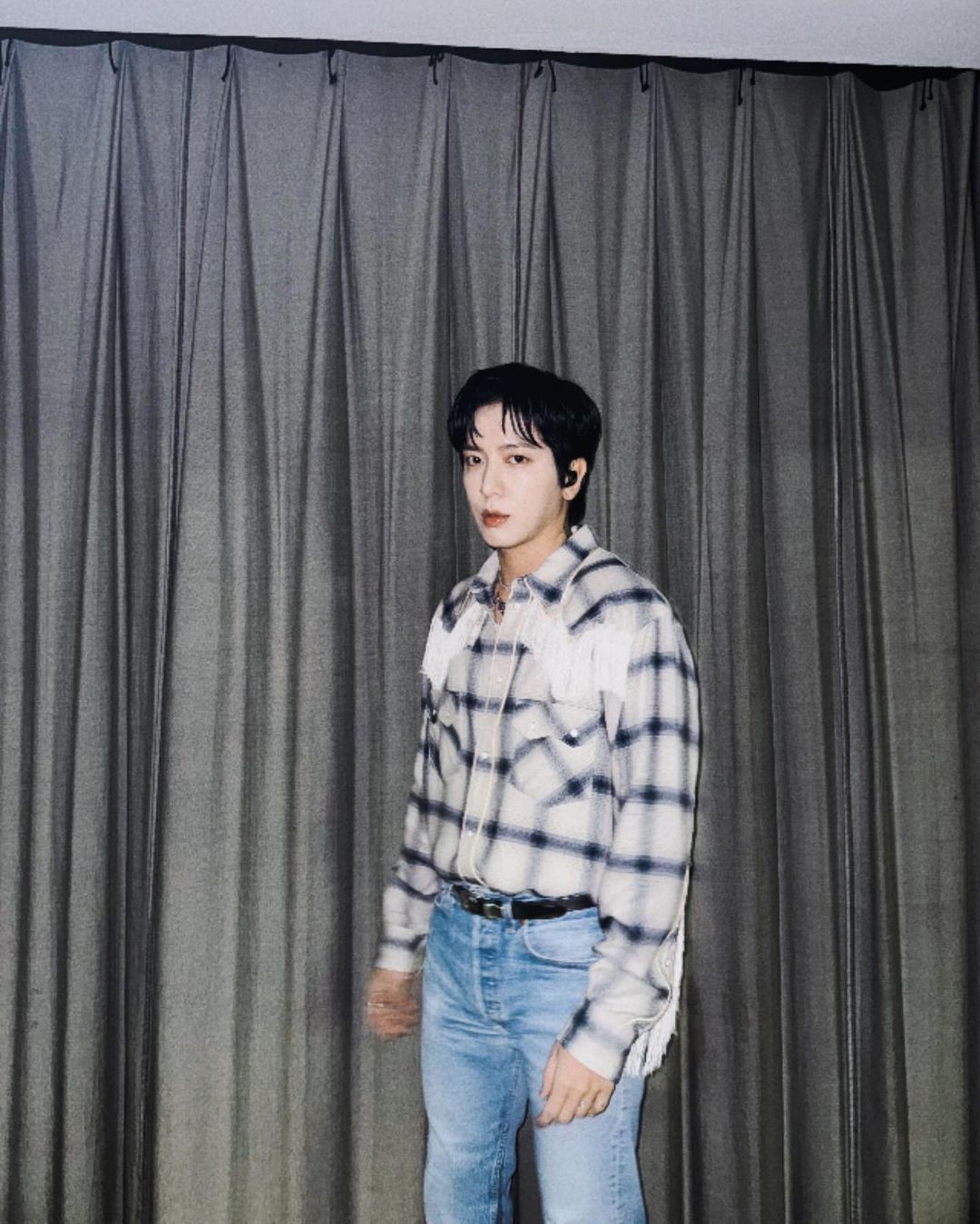 심심할 땐 체크셔츠 골라🏁⁠ 이미지"