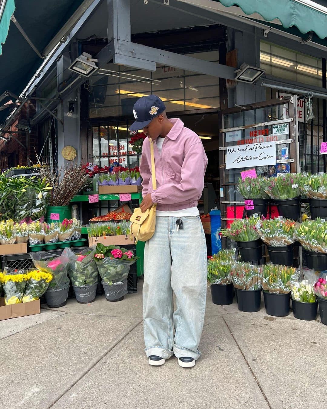 데님은 한 단 롤업하는 맛👖⁠ 이미지