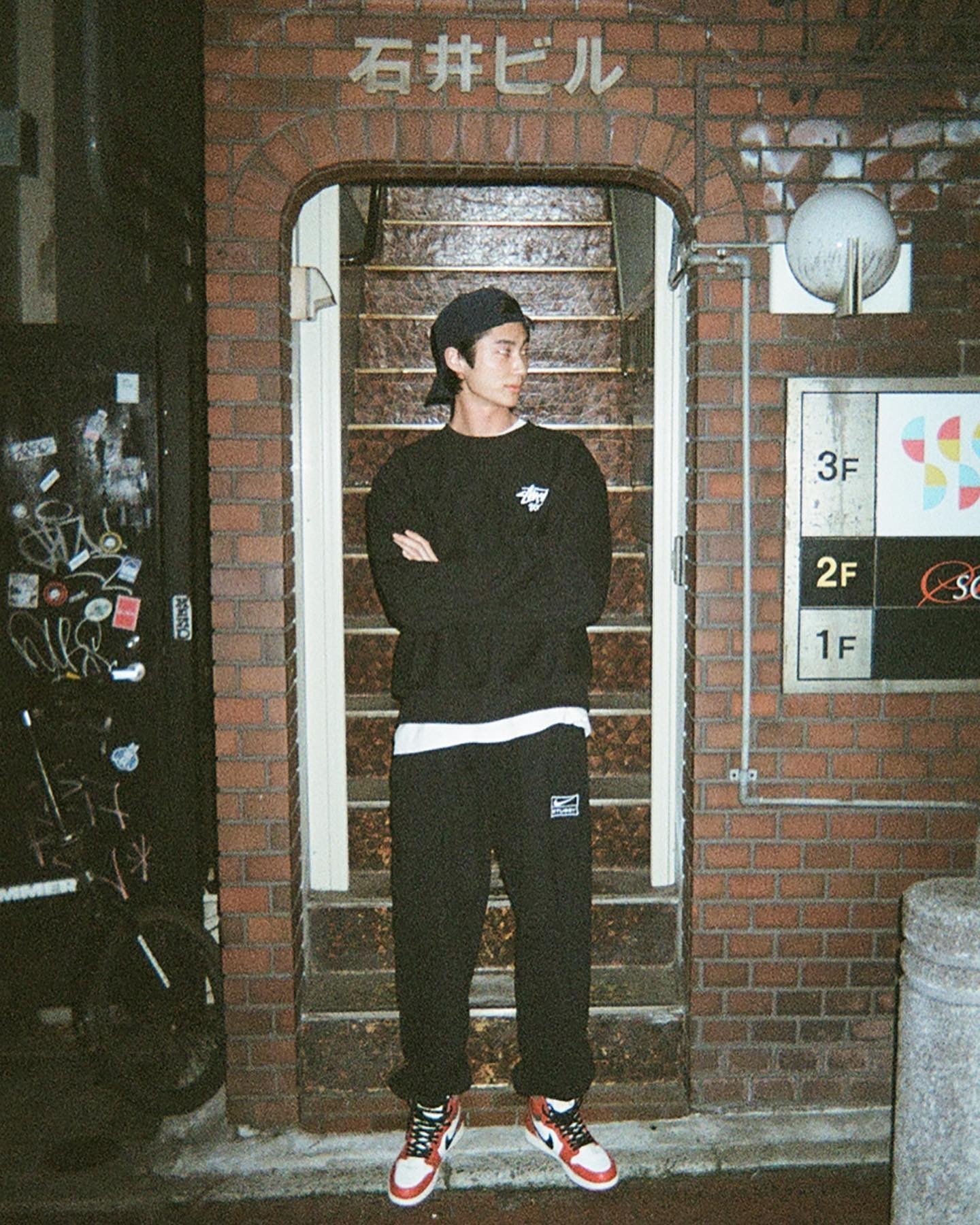 변우석처럼 볼캡 거꾸로 스킬🧢👌 이미지8