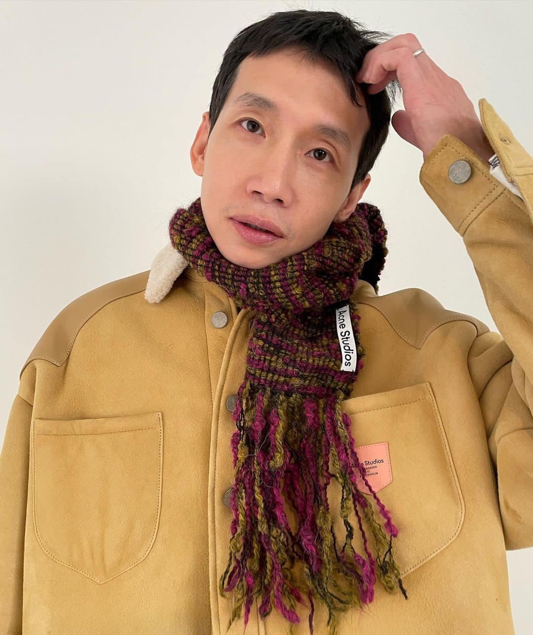 지금은 아크네목도리 막차🧣⁠ 이미지5
