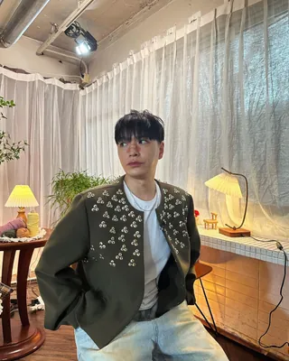 남자도 반하는 쌈디의 남친룩😎📸⁠ 이미지
