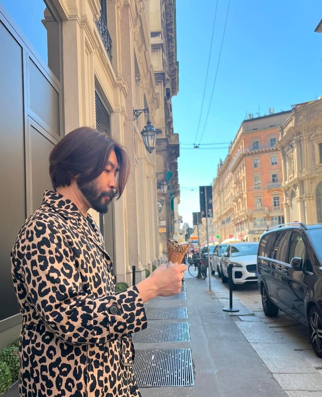 요즘 진짜 간지나는 홍철이형🧔‍♀️😎⁠ 이미지