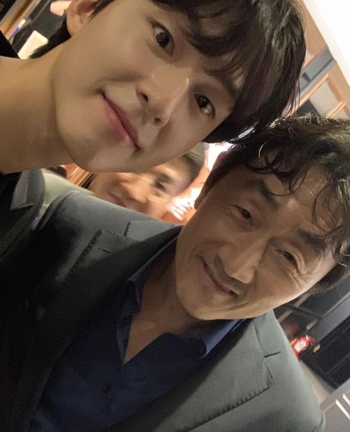 멍뭉미 정석🐶순둥한 매력의 홍경⁠ 이미지6