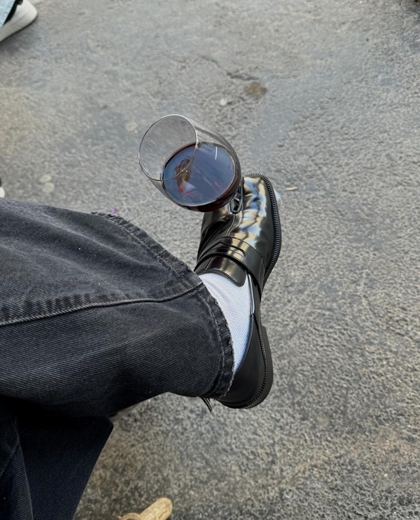 금요일인데 한 잔 해야지🍺⁠ 이미지