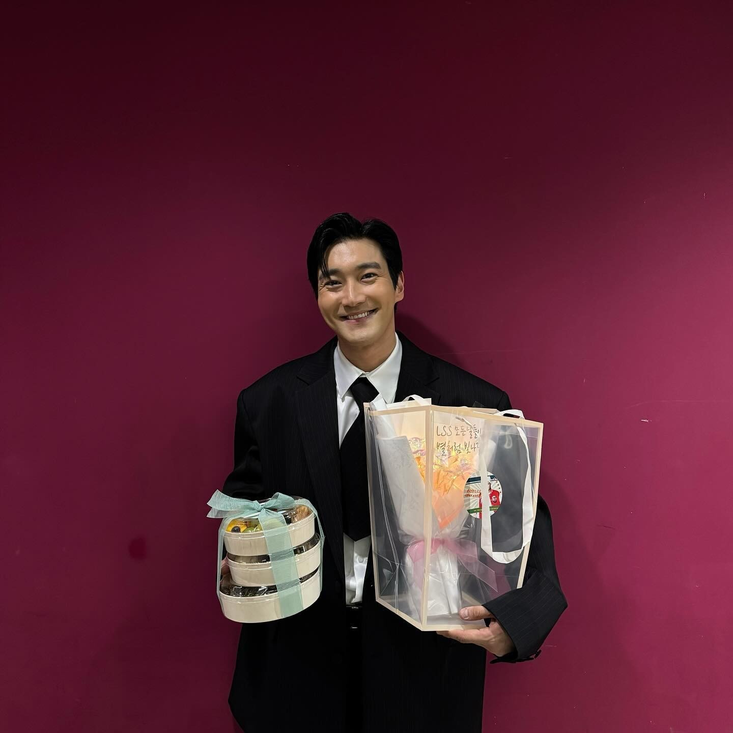 근본패션은 역시 셔츠에 타이👔😎⁠ 이미지7