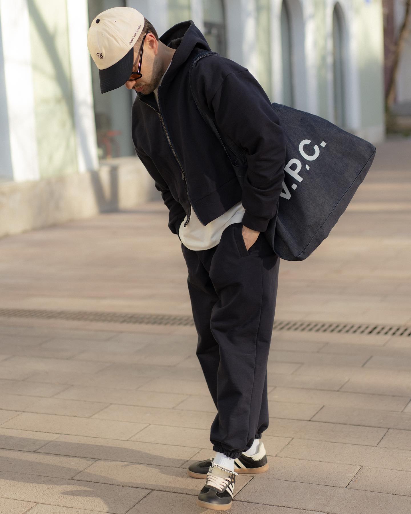 가볍게 들기 좋은 아페쎄 에코백✔️ 이미지6