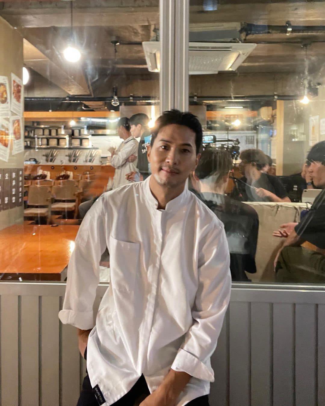 날 더워졌으니 머리 올려😎 이미지3