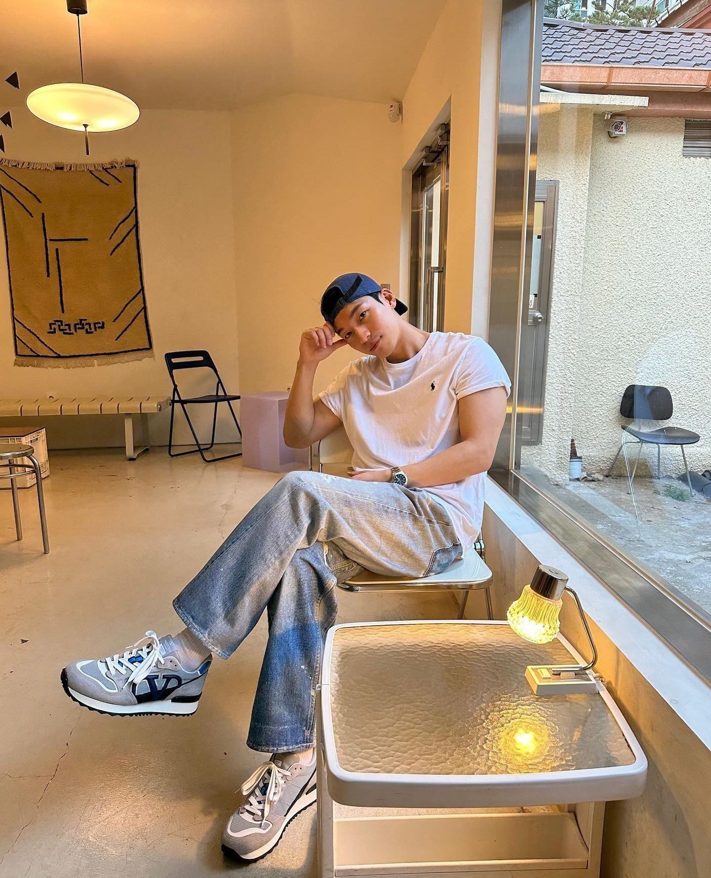 여름까지 좋은☀️폴로 화이트 조합⁠ 이미지