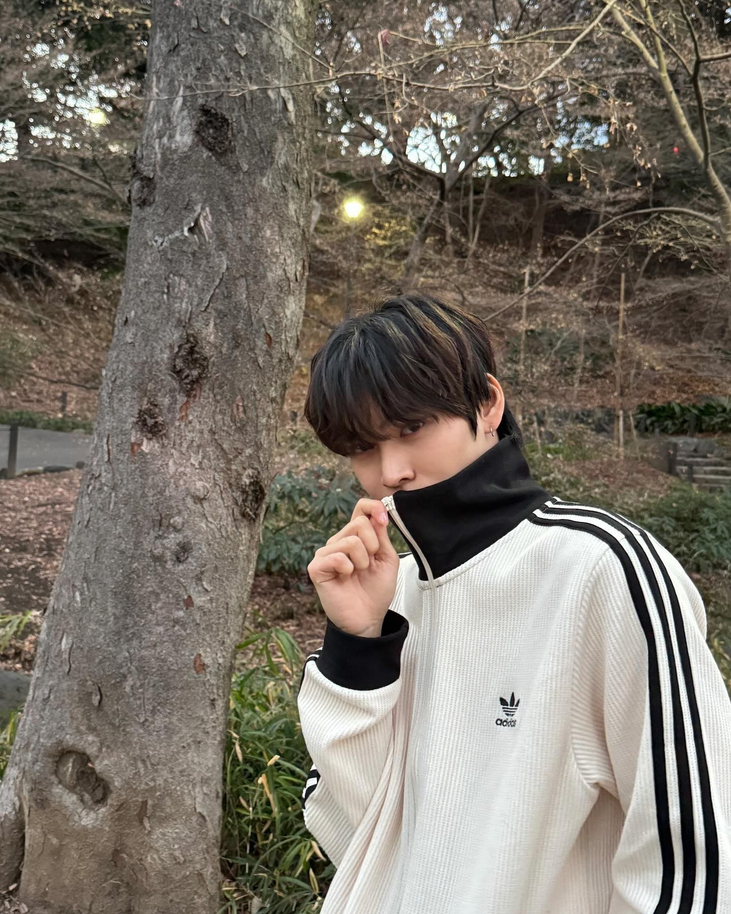 아디다스 져지 주워입고 나가⚜️🏃‍♂️⁠ 이미지3