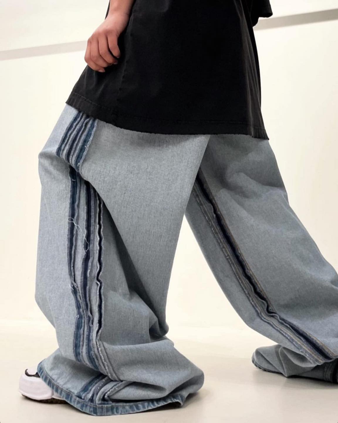 베트멍 데님 참고🕵️‍♂️👖 이미지