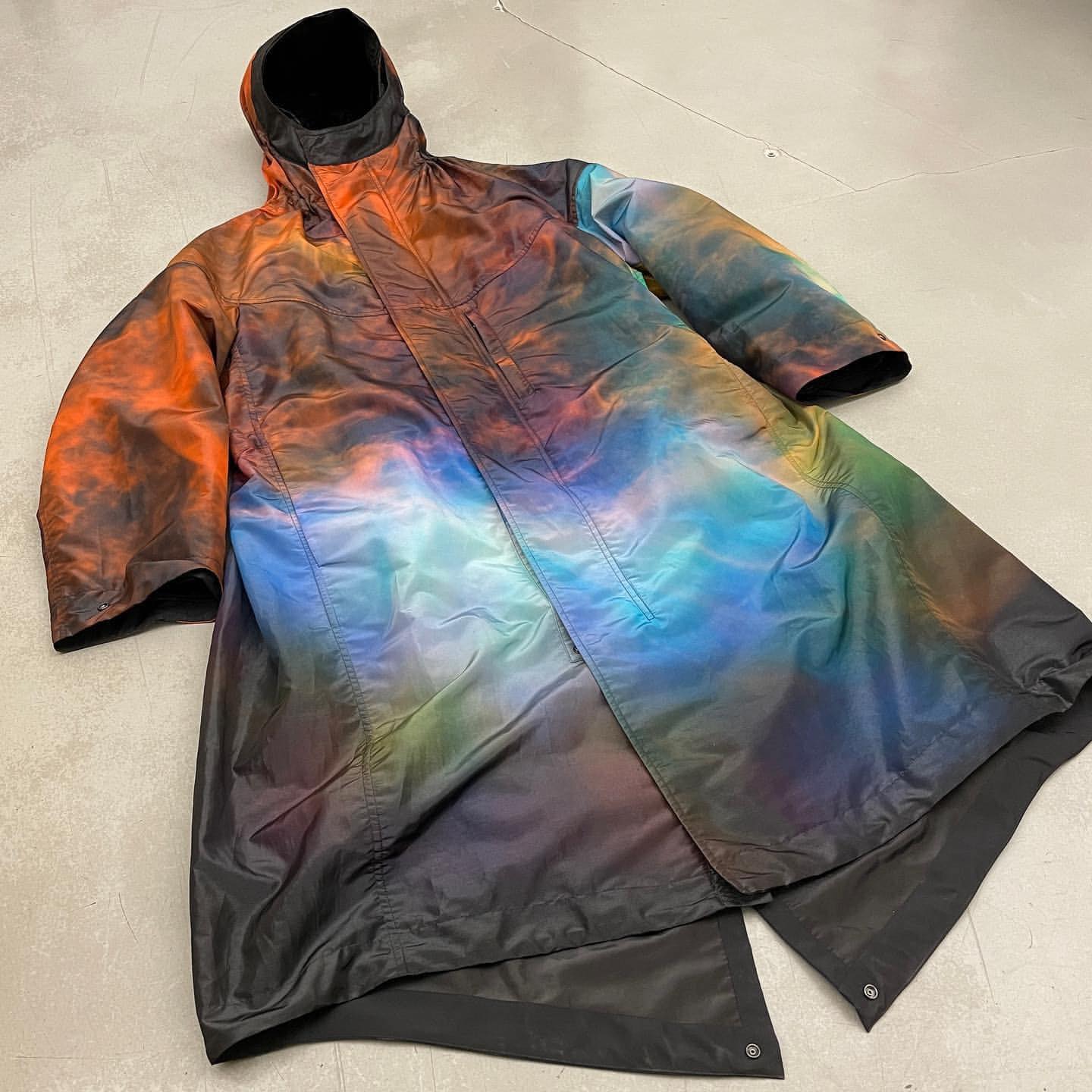 영롱한 디올의 피쉬테일🚀 이미지