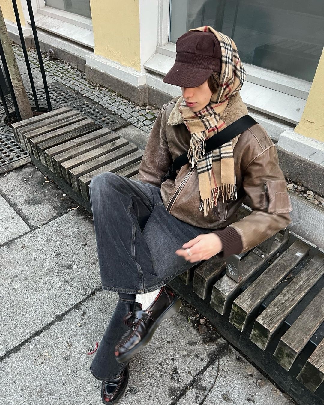 이제 진짜 목도리 감싸야겠다🧣​ 이미지