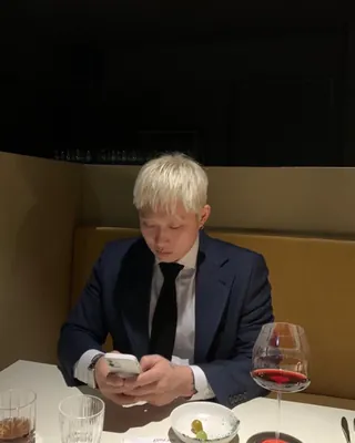 스윙스의 클래식 데일리👔 이미지"