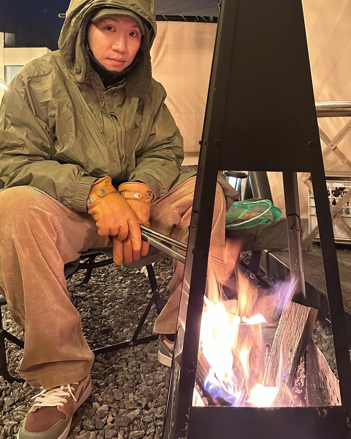 다이나믹한 개코 사복패션🐒 이미지3