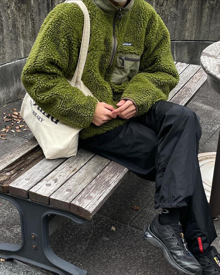 빠질 수 없는 남자의 카키🪖 이미지