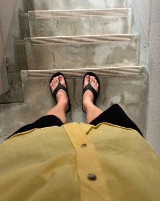 비올땐 맨발메타🌧🦶🏻 이미지