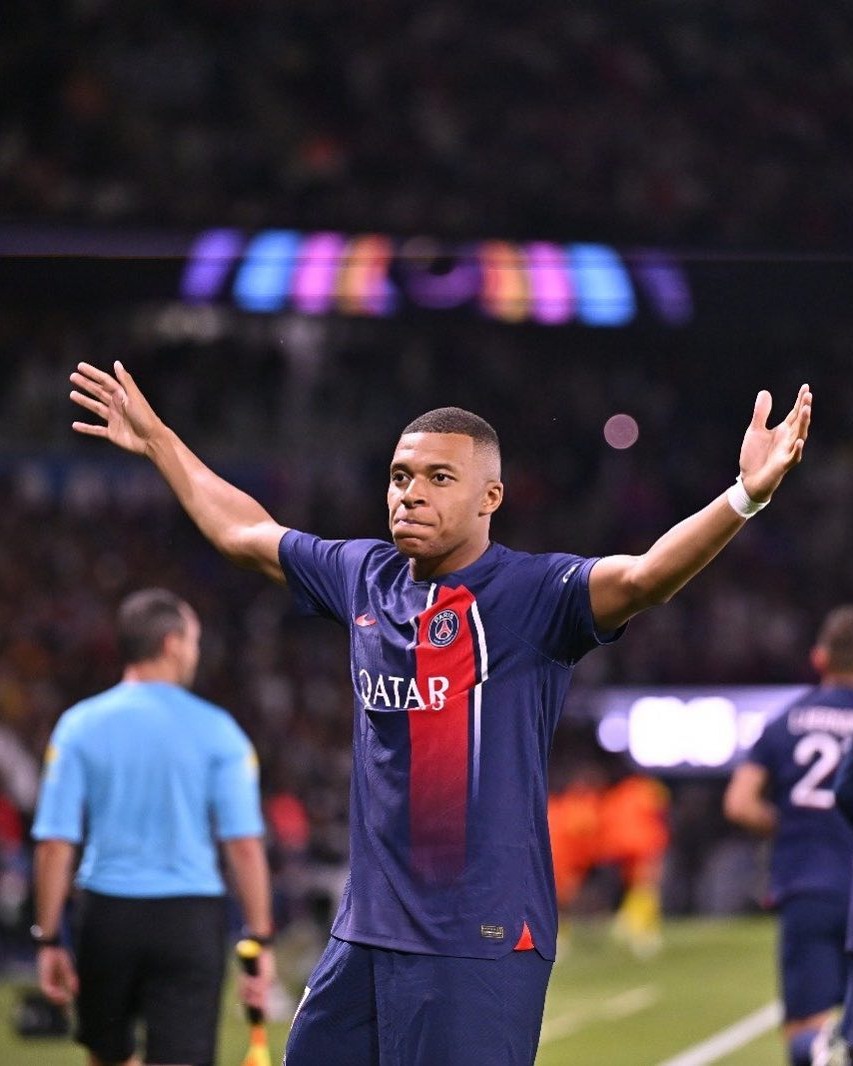 음바페 형 진짜 레알 가는거야?🇫🇷⚽️더 이상 이강인과의 브로맨스는 없는거야? 이미지4