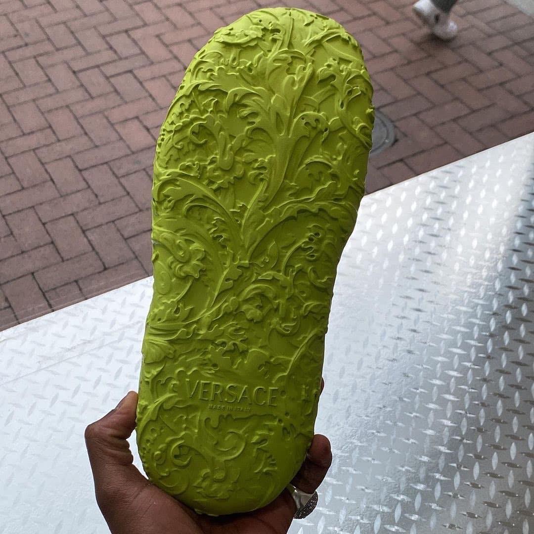 탐나는 베르사체 슬리퍼🐍 이미지4