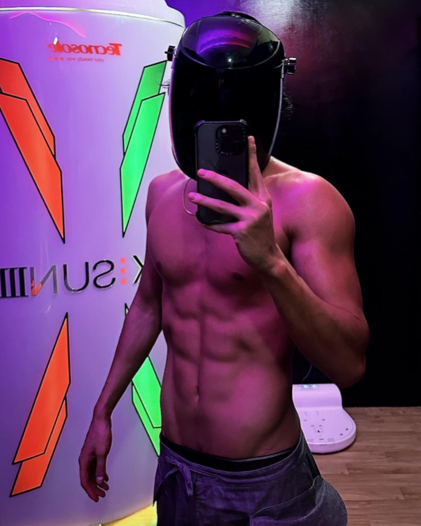 이수혁은 몸도 사기캐네🏋️ 이미지