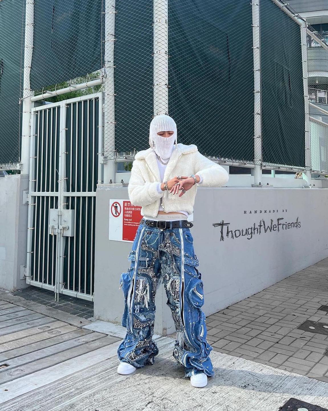 과감한 헤드피스 시선집중💥 이미지7