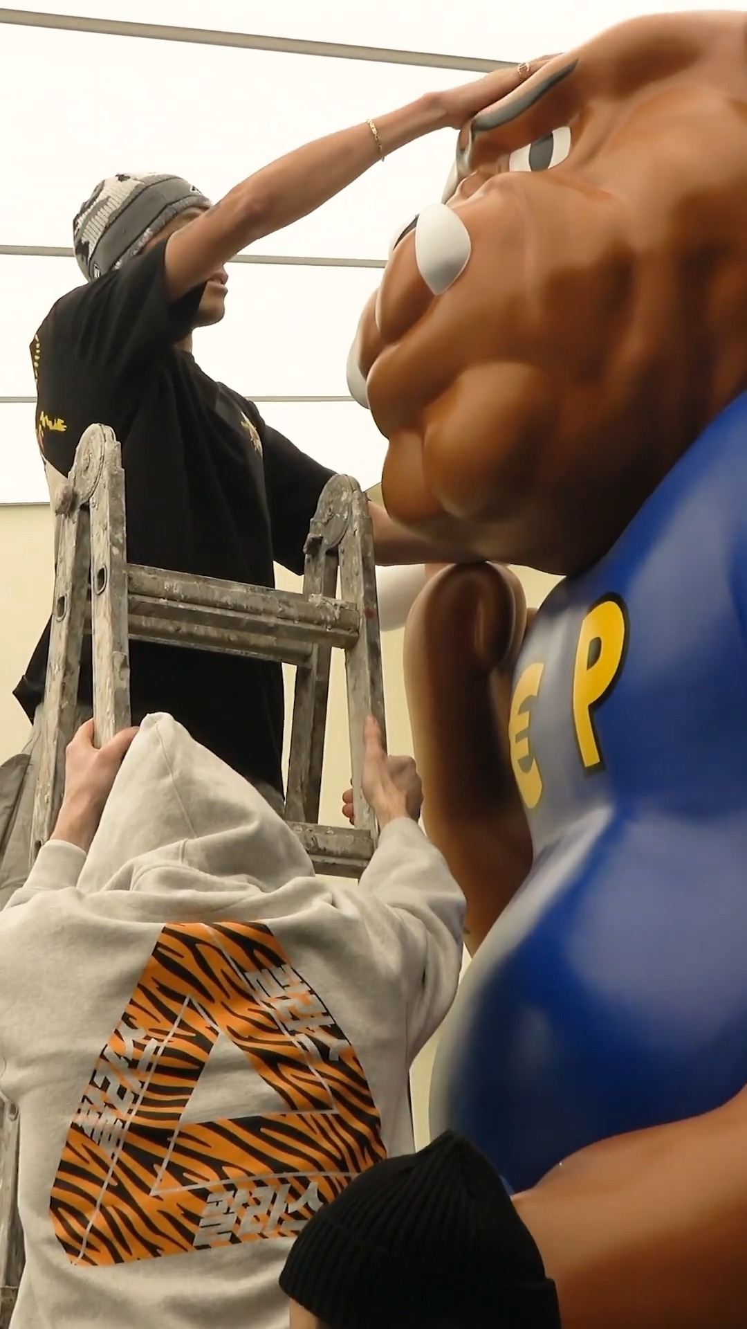 동묘 드리블 아저씨까지 등장한 팔라스의 릴스♻️🎾 이미지