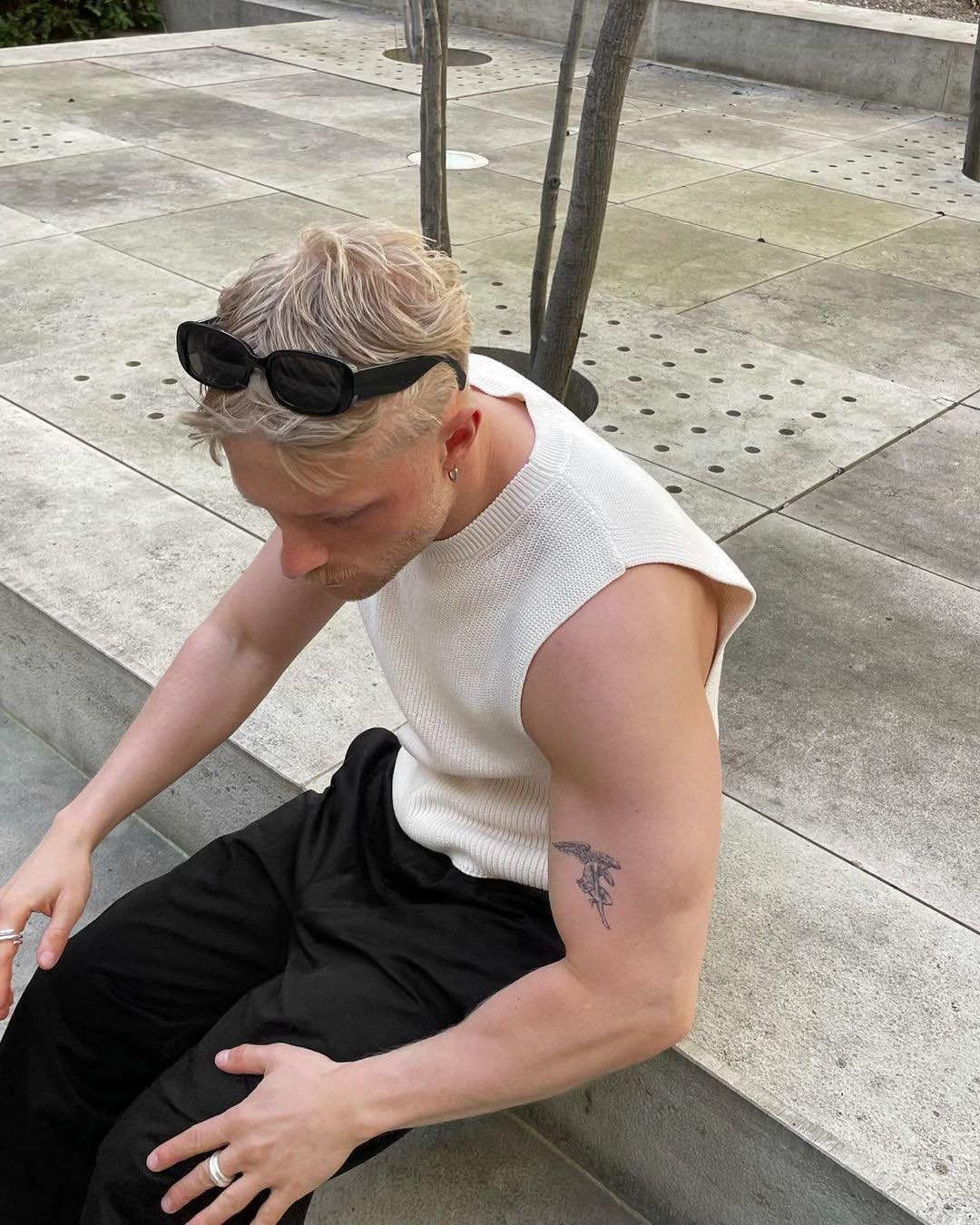 삼각근에게 자유를 달라💪 이미지