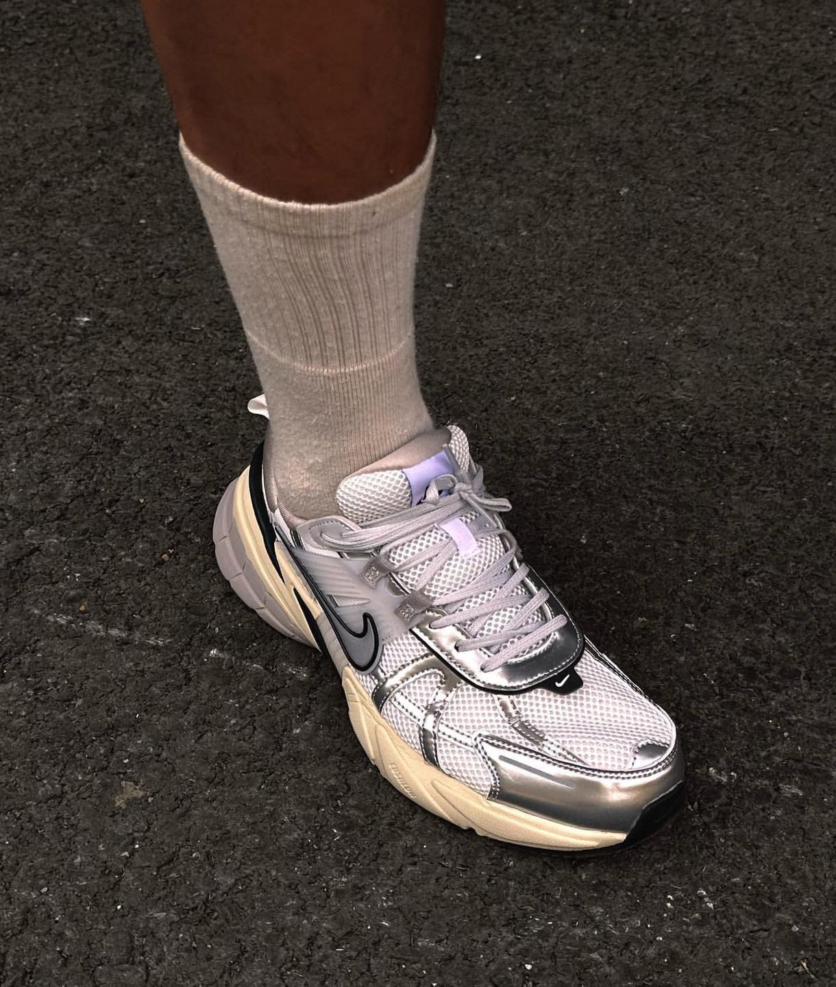 새로운 나이키 실루엣✔️👟 이미지