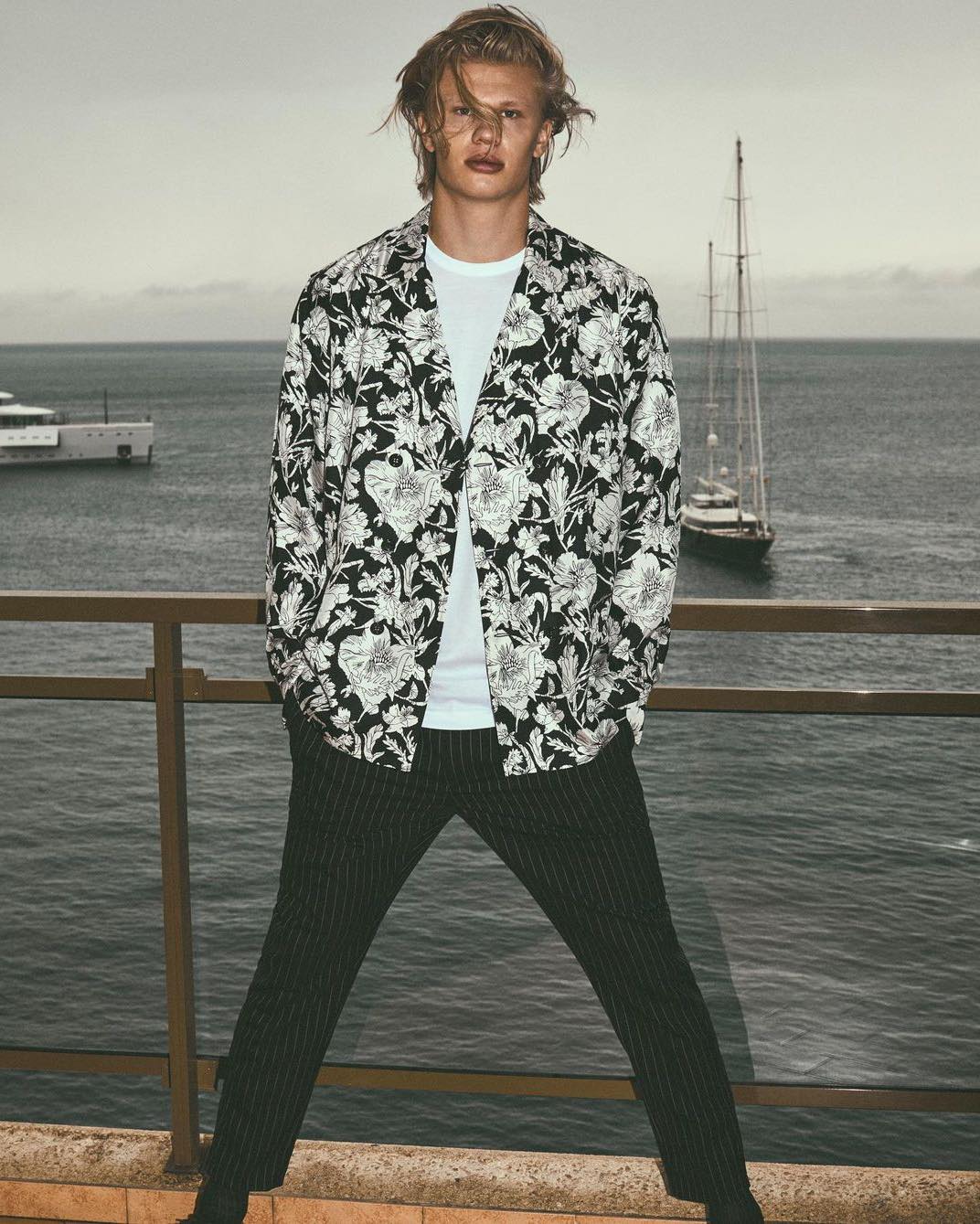 셋업 좋아하는 홀란드 데일리⚽️ 이미지7