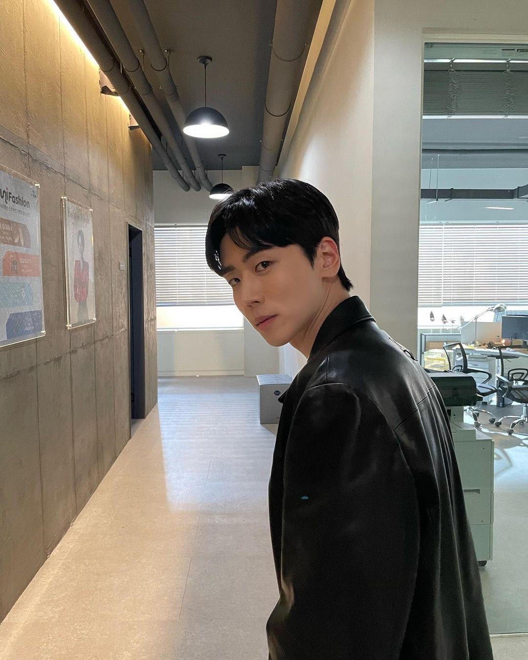 배우 정의제 데일리룩📸
 이미지