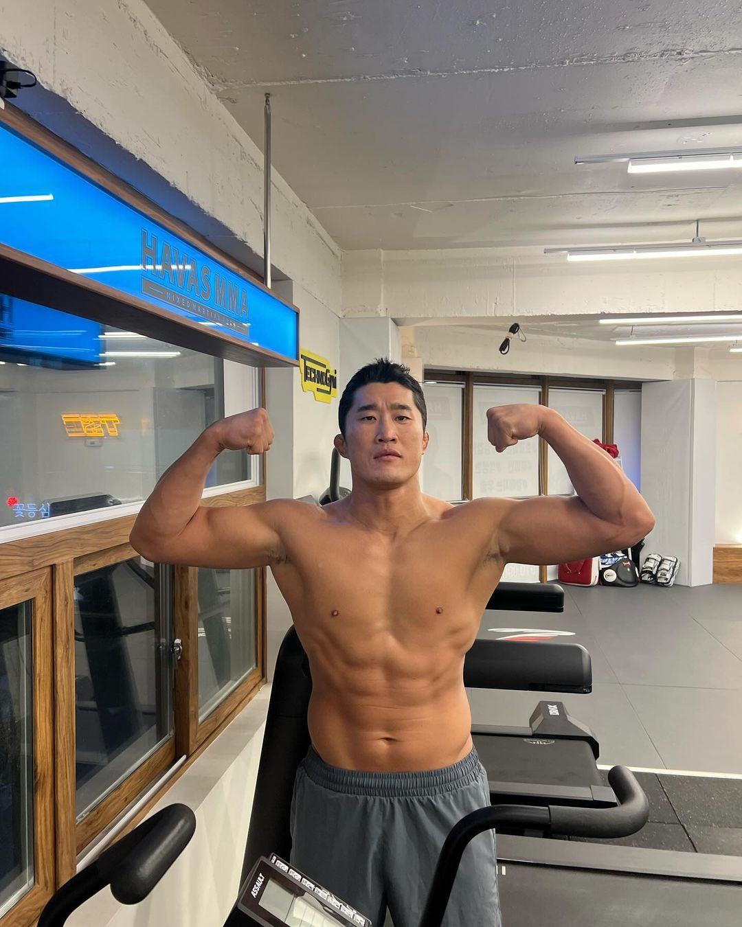 연휴 때 먹기만 할 거가?🏋️🔥 이미지