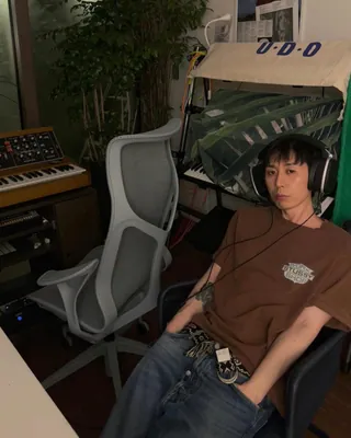 바람직한 데님에 티샤스👖 이미지