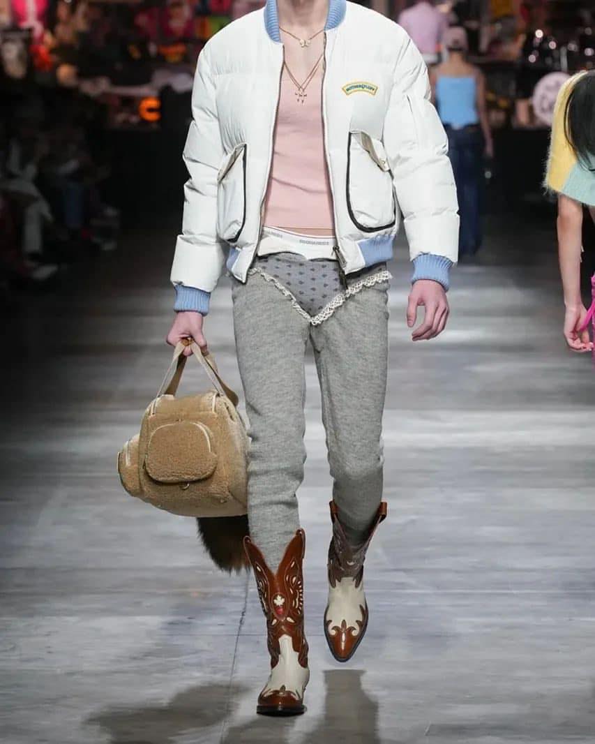 쪼끔 어려워진 디퀘 남성복👖👀 이미지2