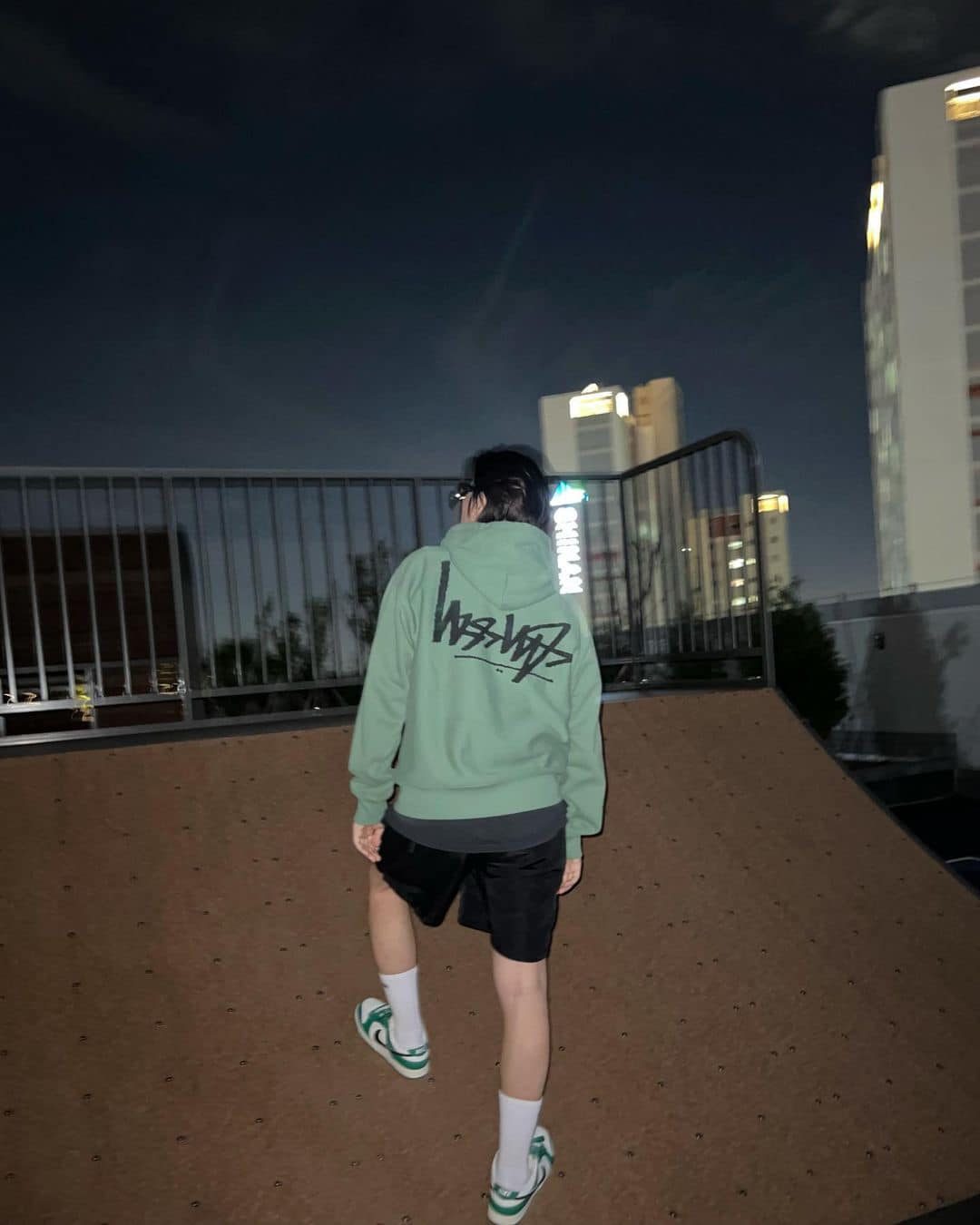 스투시는 후드가 제맛이지🔥🎱 이미지5