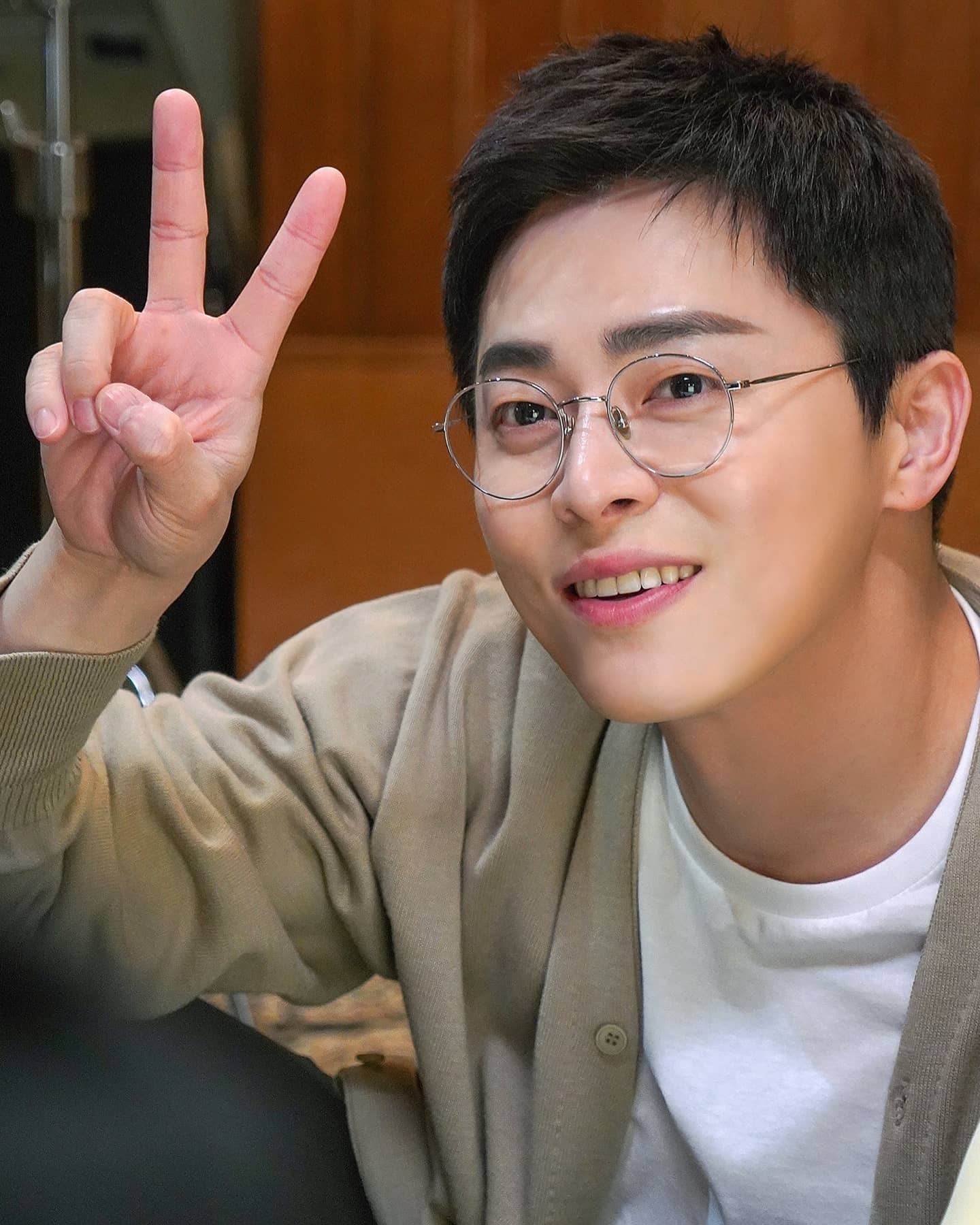 너드남 준비물🤓안경 그리고 얼굴😂⁠ 이미지5