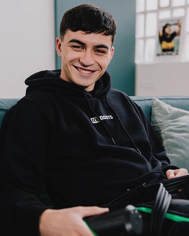 안 걸려서 다행이다⚽️ 이미지8