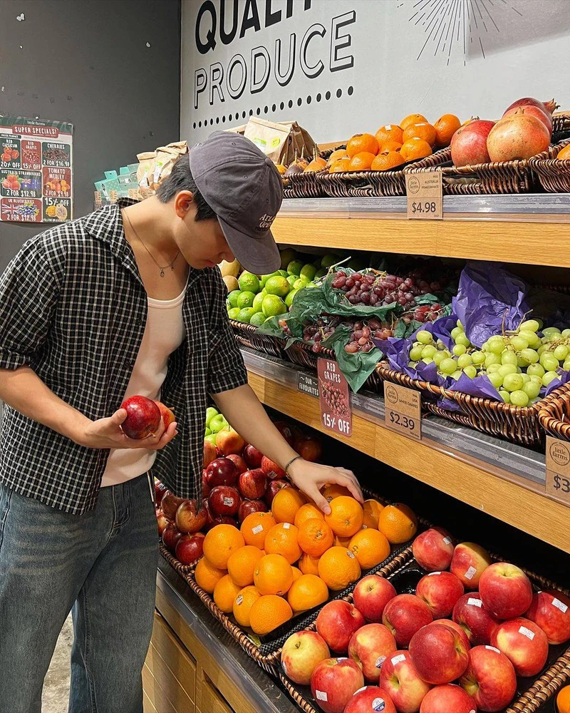 여름 셔츠는 나시랑 입어야됨☀️🎽 이미지1
