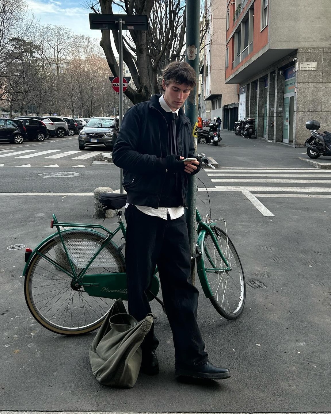 셔츠에 니트로 클래식 3% 챙김👜​ 이미지