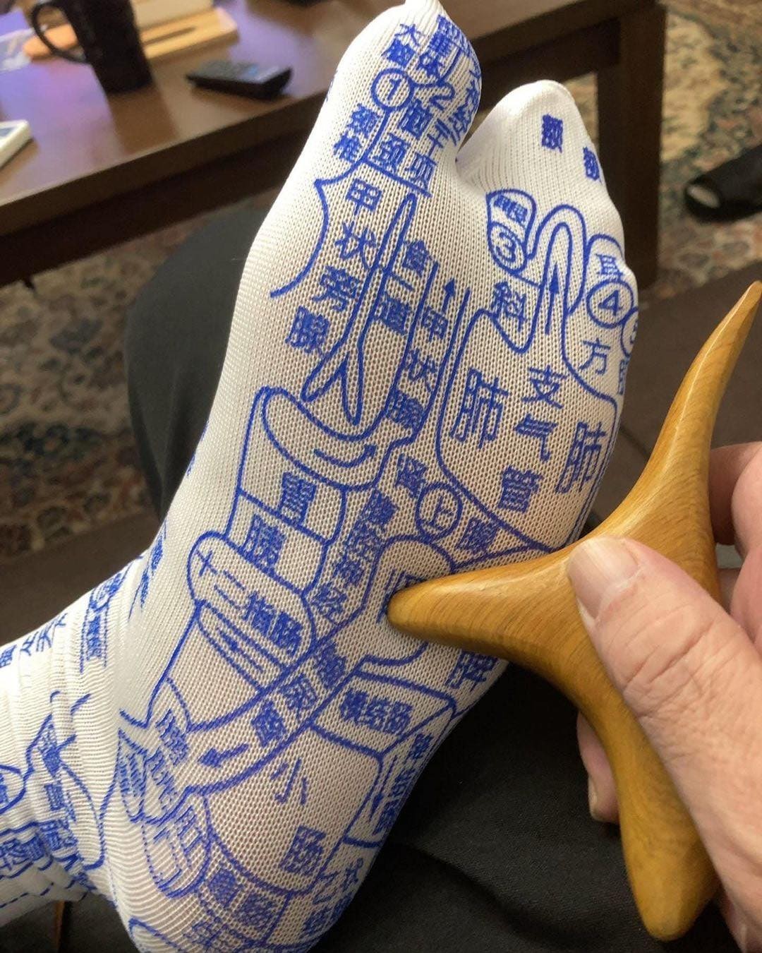 과장님께 선물할 잇템🦶🏻 이미지
