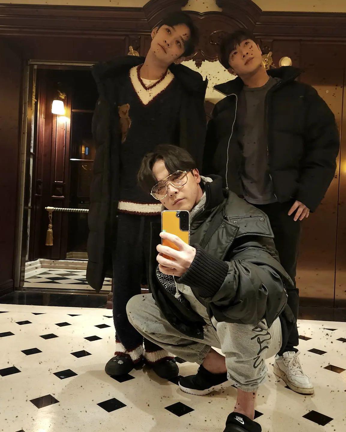 안늙는 홍기형 동안폼 미쳤다💦 이미지