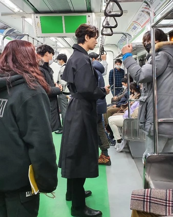 피지컬 상당한 임주환의 클래식👔 이미지2