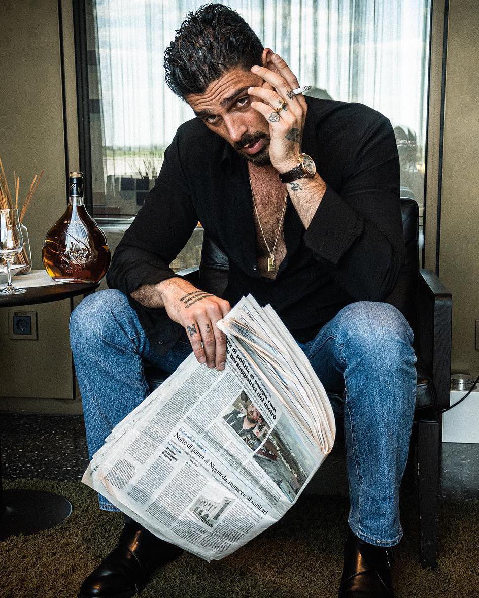 마초향 물씬 미켈레 모로네 데일리💥 이미지2