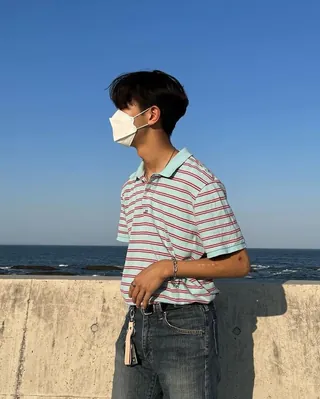 반팔도 스트라이프로! 🚧 이미지