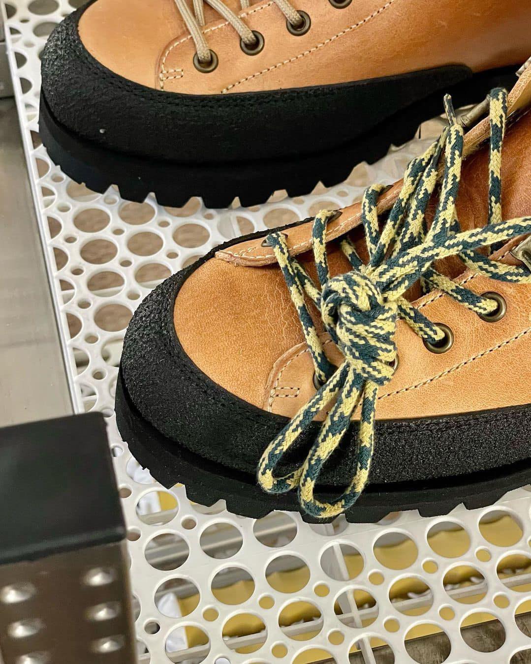 탐나는 파라부트 색감🥾 이미지5