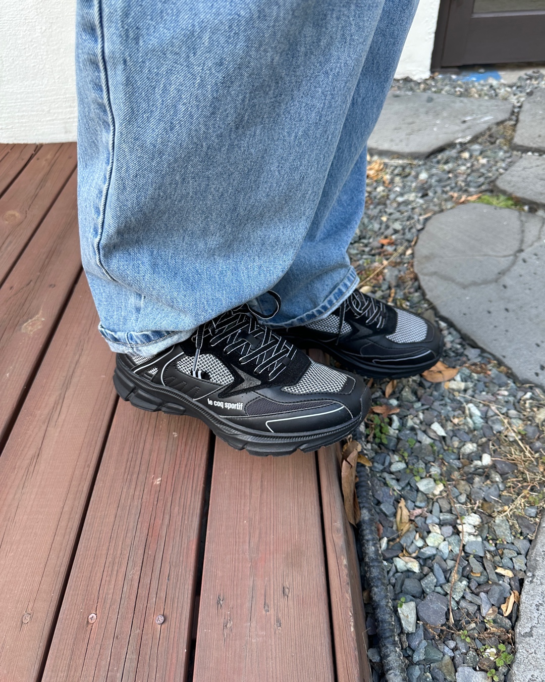 르꼬끄 스테디셀러🐓 카디엄하입👟​
트렌디한 쉐입 + 3M 웨빙으로 테크니컬 포인트🦶🔥 #광고​ 이미지7