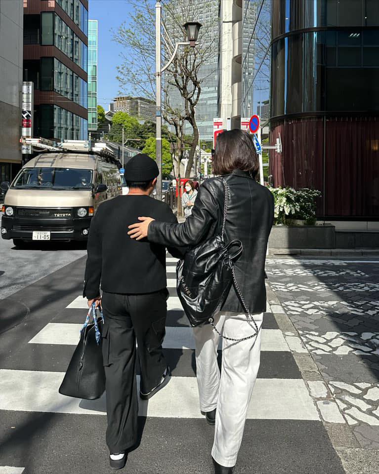 샤넬백도 거뜬한 형들👜 이미지8