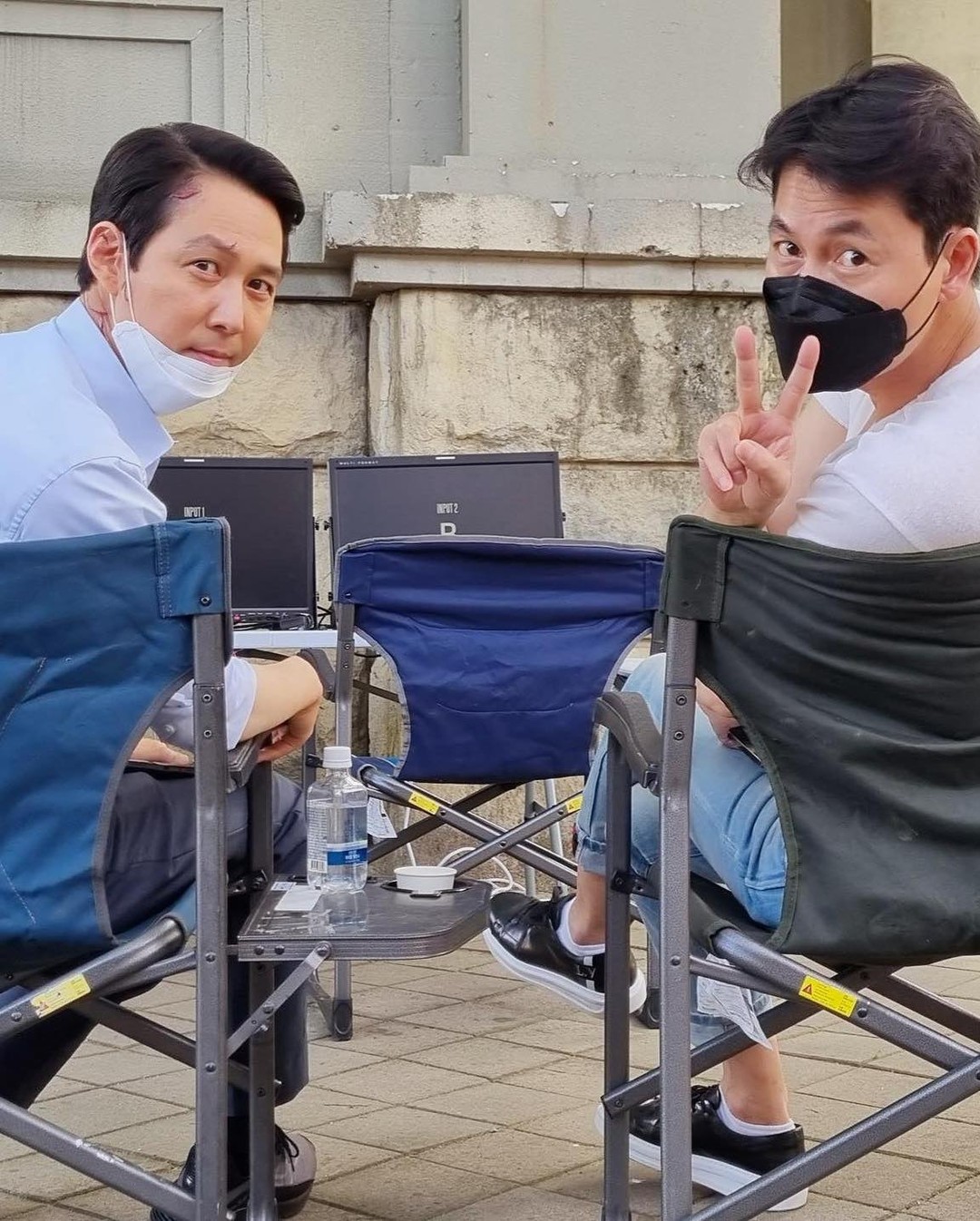 기대가득 두 절친 주연의 영화🎬 이미지