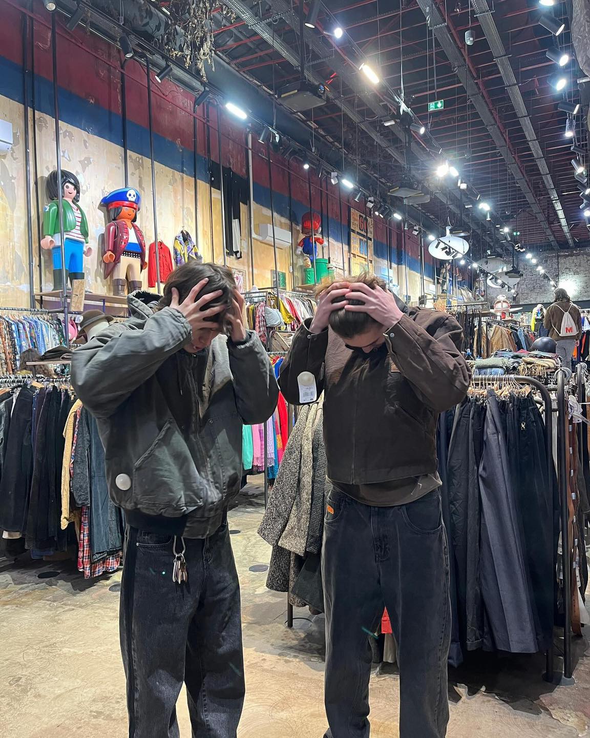 두툼한 집업자켓 주문하죠🥷🏻🥩 이미지